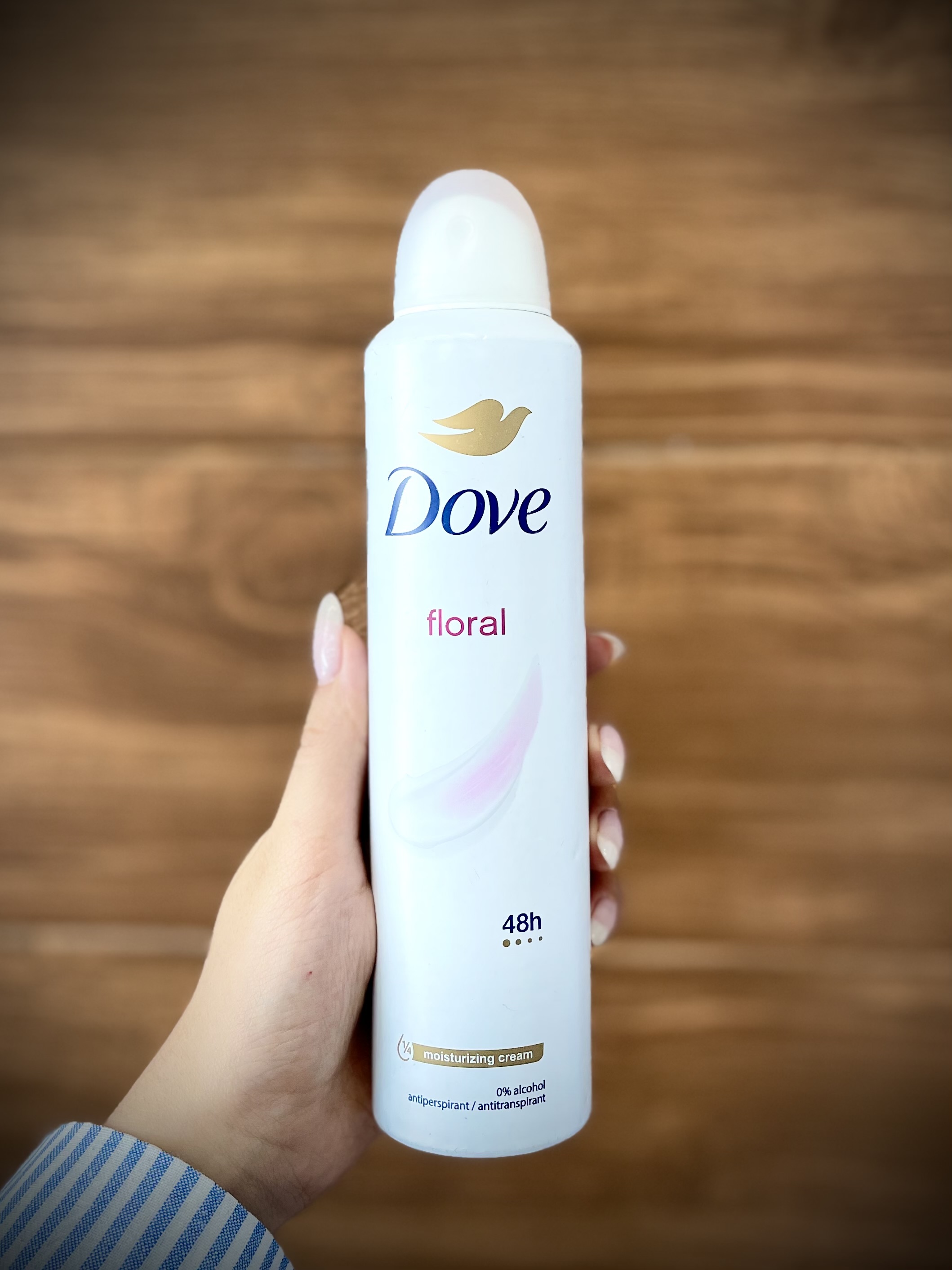 اسپری بدن ۴۸ساعته داو رایحه فلورال(Floral)